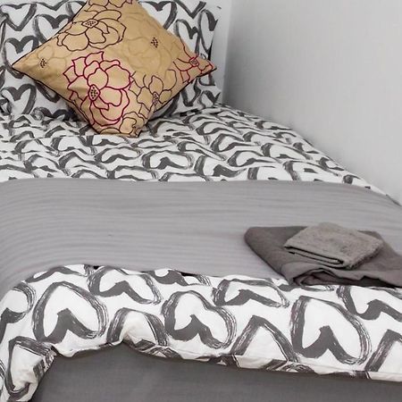 Comfortable Stay In Shirley, Solihull - Room 3 Экстерьер фото