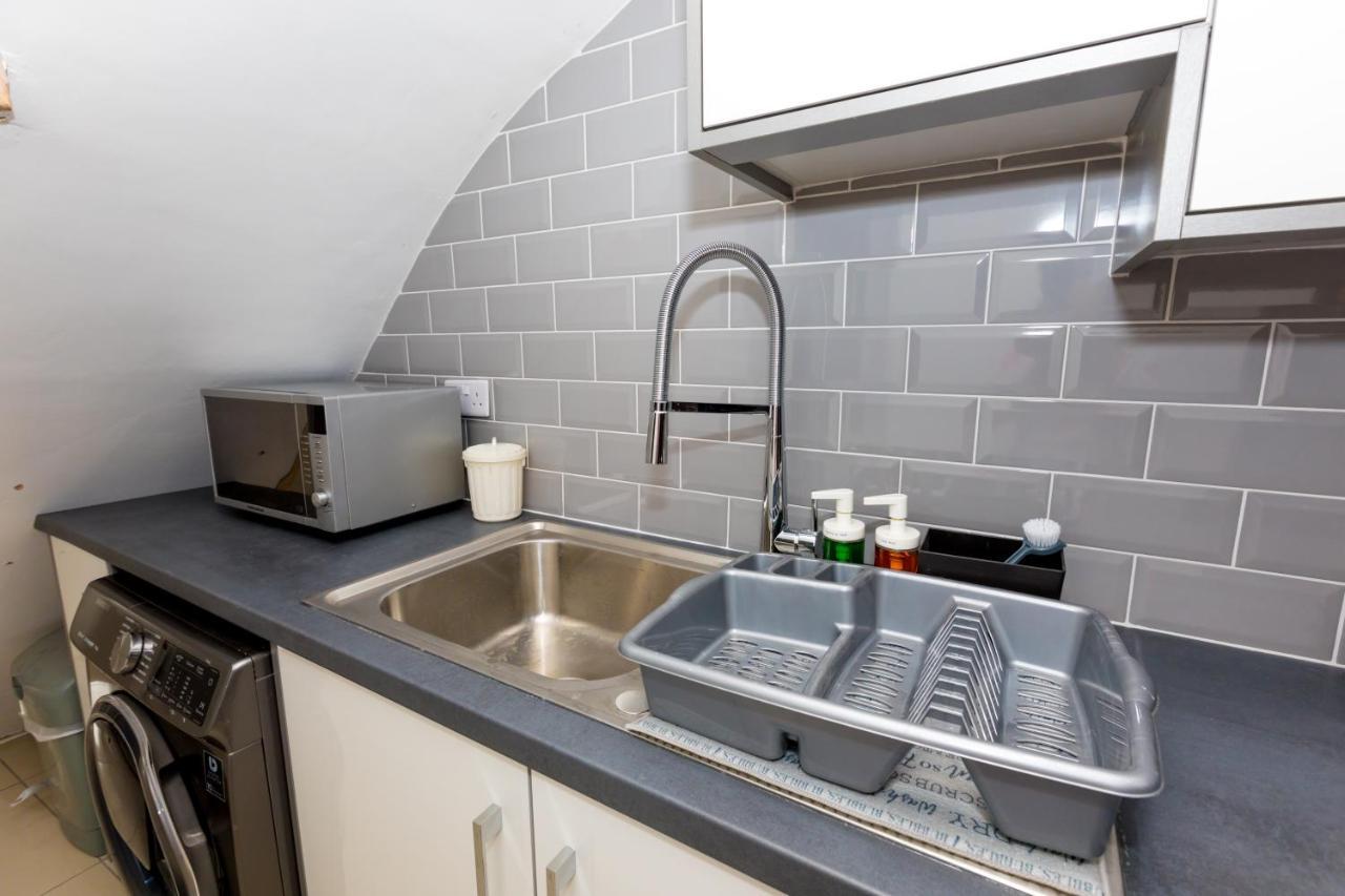 Comfortable Stay In Shirley, Solihull - Room 3 Экстерьер фото