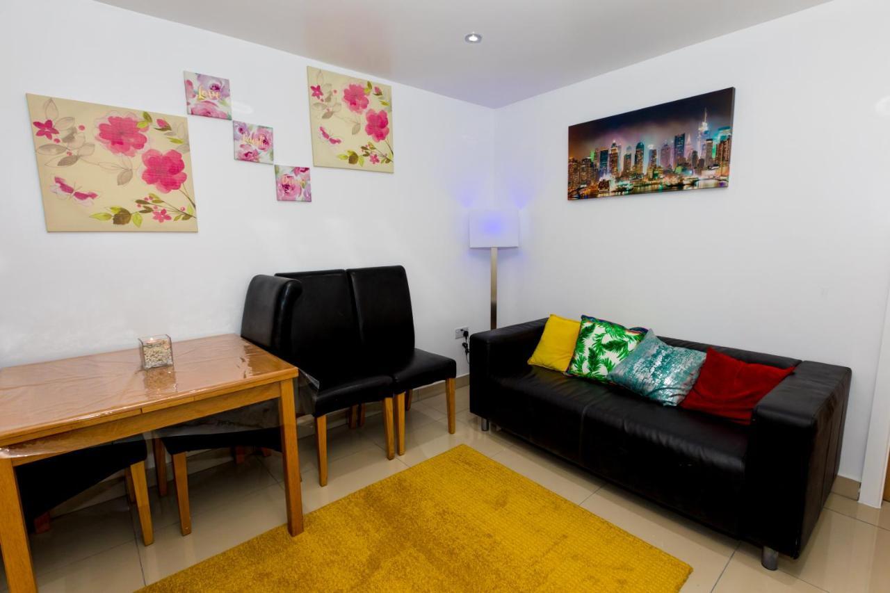 Comfortable Stay In Shirley, Solihull - Room 3 Экстерьер фото
