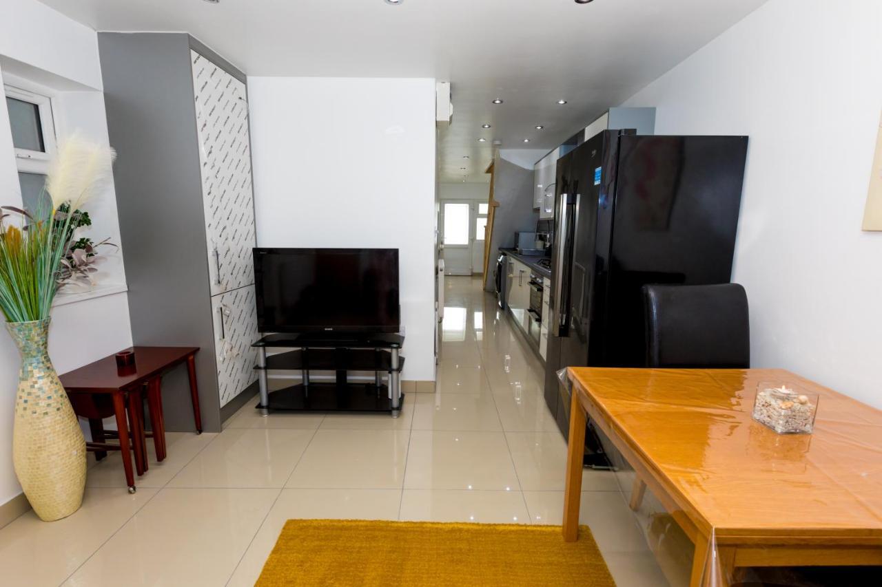 Comfortable Stay In Shirley, Solihull - Room 3 Экстерьер фото